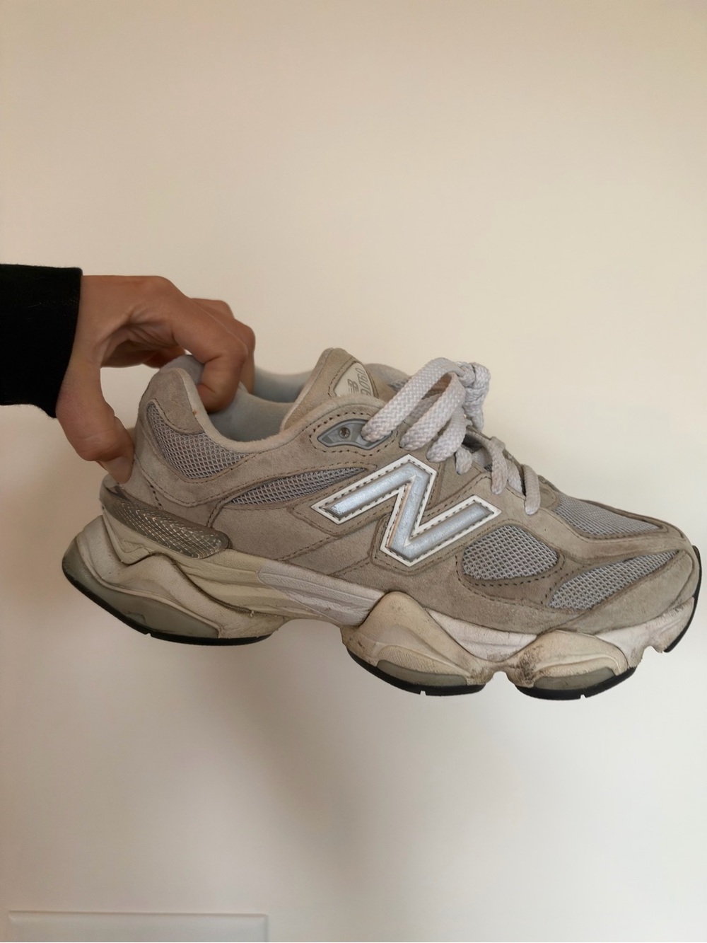New Balance | 9068 Women's Beige/Gray Athletic Sneakers